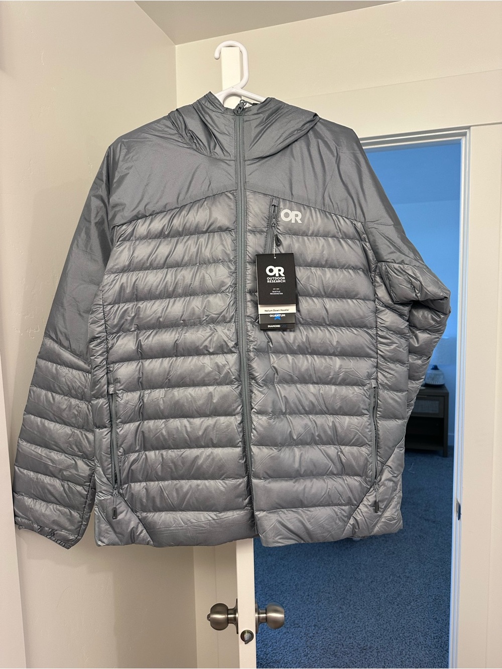 New Outdoor Research Men's Gray Hooded Lightweight Puffer Jacket sz XL